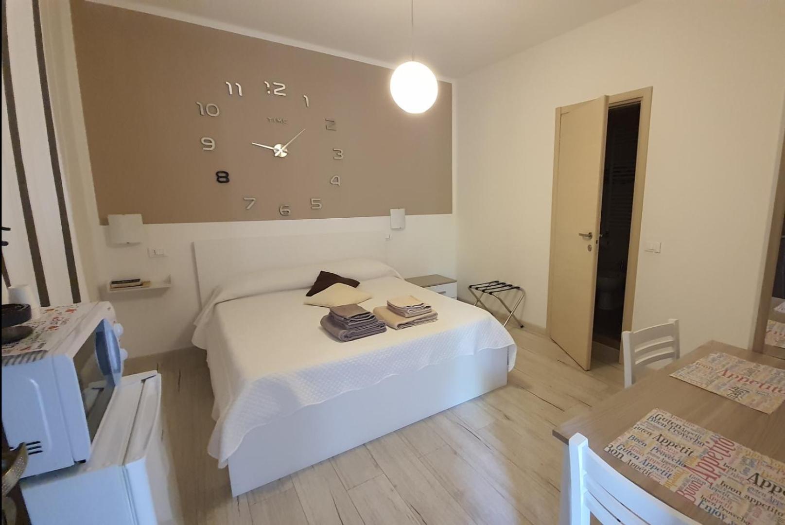 Le Di Sabrina Con Bagno In 3* Sarzana