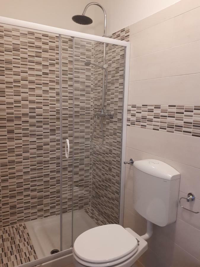 Le Di Sabrina Con Bagno In Gasthuis