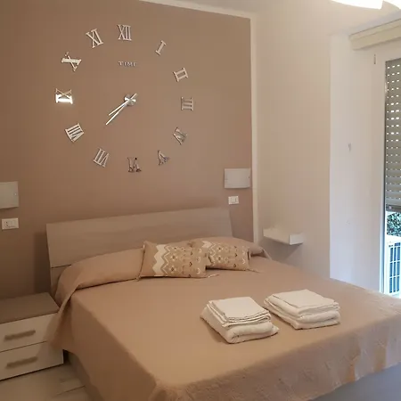 Le camere di Sabrina con bagno in camera Sarzana Esterno foto